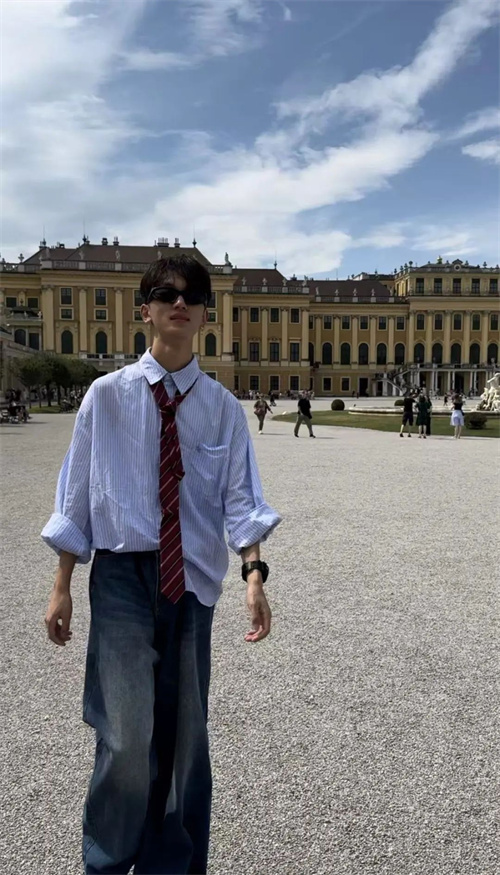 電子科技大學(xué)國際課程中心學(xué)子風(fēng)采