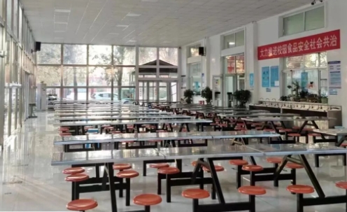 華油榮德小學食堂