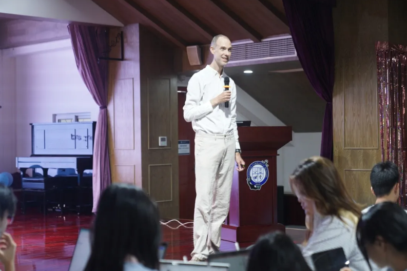 GFCC峰會在天津法拉古特學校舉辦