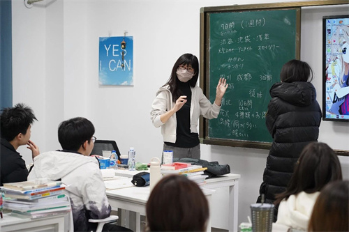 北京東方紅學校明德學院日語能力考試