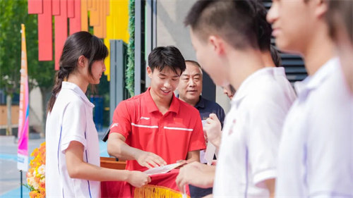 微北京麗澤國際學校開學典禮