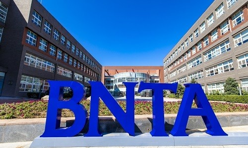 北京市新英才學校