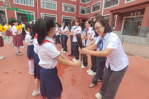 三河市燕橋學校小學部開展教師節特別活動:濃情九月·致敬師恩!