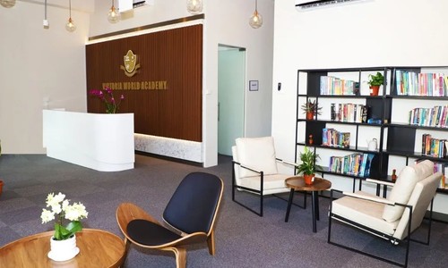 六力學校維多利亞預(yù)備課程中心