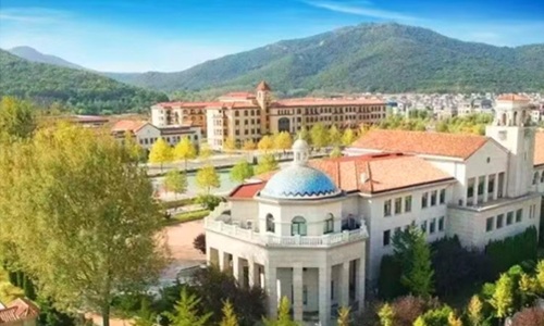 大連美國國際學校