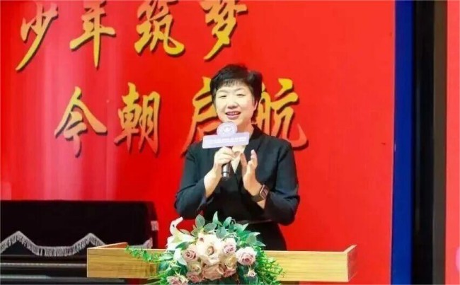 陳經(jīng)綸教育集團(tuán)擴(kuò)軍