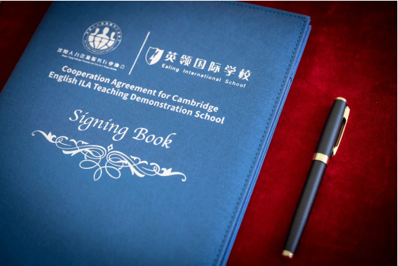 ӢIHWУɞ鄦ӢŽWʾWУ