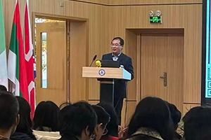 北京市忠德學(xué)校開展期中測(cè)試數(shù)據(jù)分析專項(xiàng)培訓(xùn):以數(shù)據(jù)為鑰,啟精準(zhǔn)教學(xué)之門!